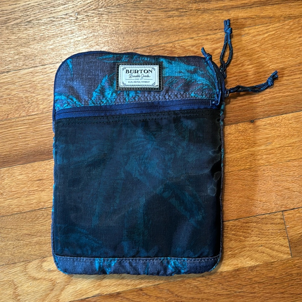 Burton IPad Mini Sleeve Water Resistant